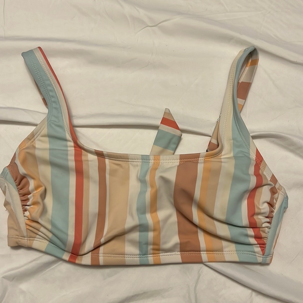 D/DD Swim top